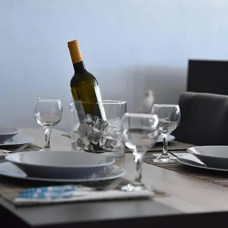 Family 4 Apartman Léheo