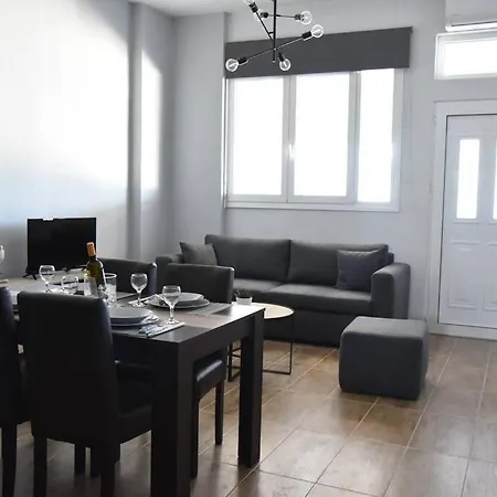 Family 4 Apartamento *