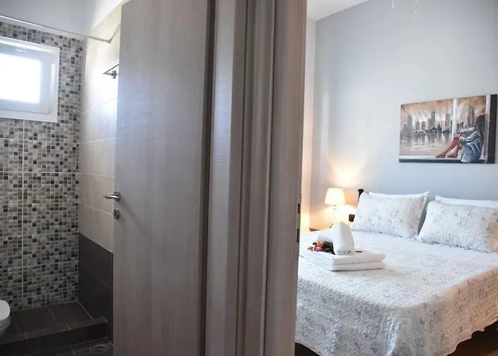 Family 4 Διαμέρισμα *