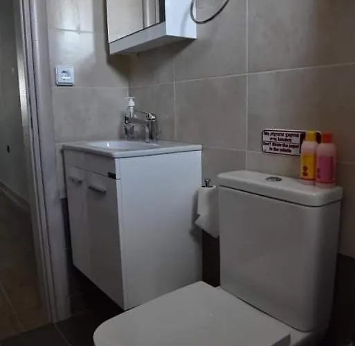 Διαμέρισμα Family 4 *